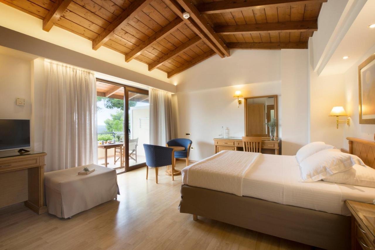 Negroponte Resort Eretria Dış mekan fotoğraf